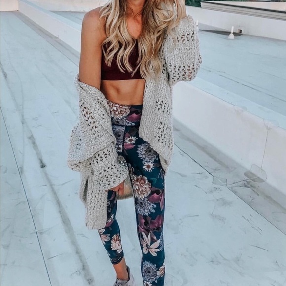 Sweaty Betty zero gravity leggings crop floral small EUC - Picture 2 of 6